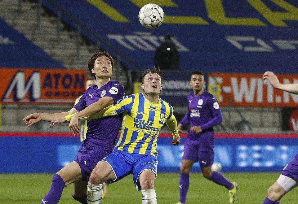 状态稳居并 状态稳居并